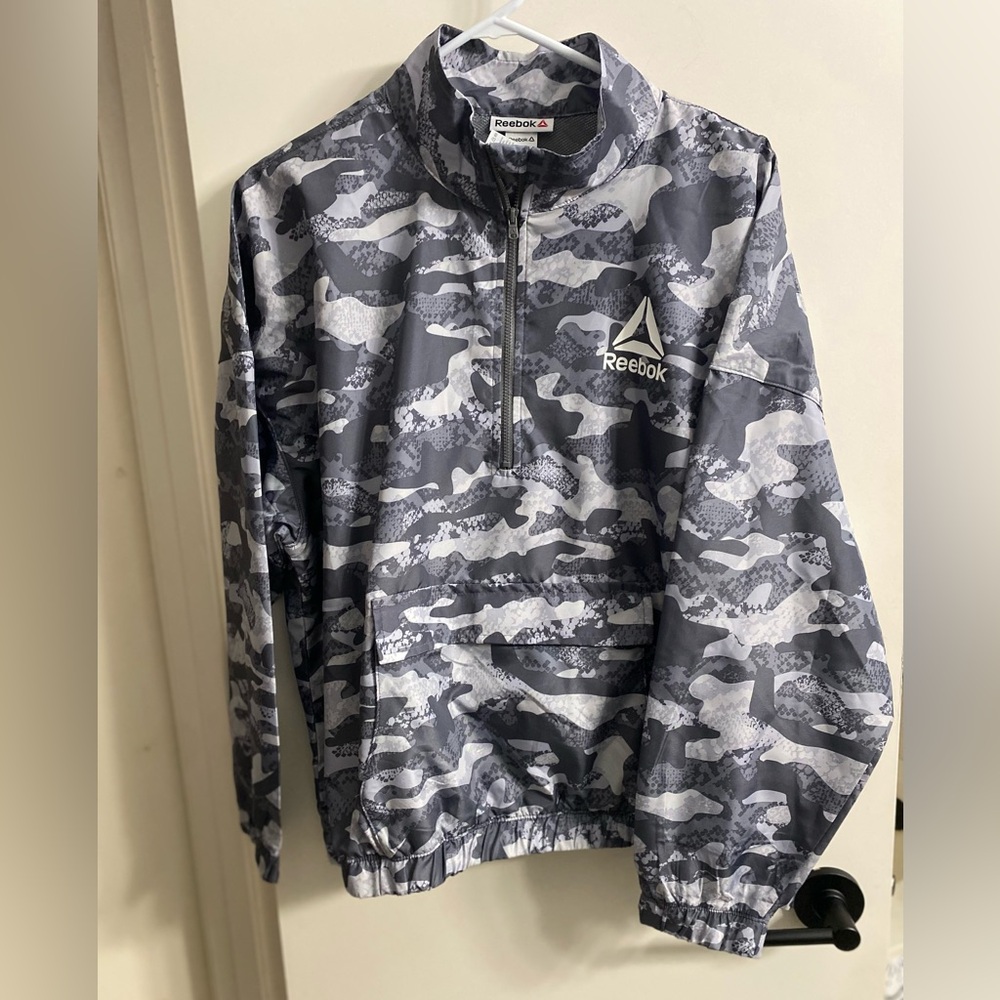 Reebok Quarter Zip Gray Camo Windbreaker Men’s XL